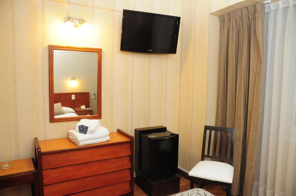 Hotel Rivoli Balcarce Habitación foto